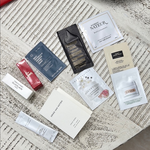 Luxury Skincare and Fragrance Sample Set - Picture 1 of 1